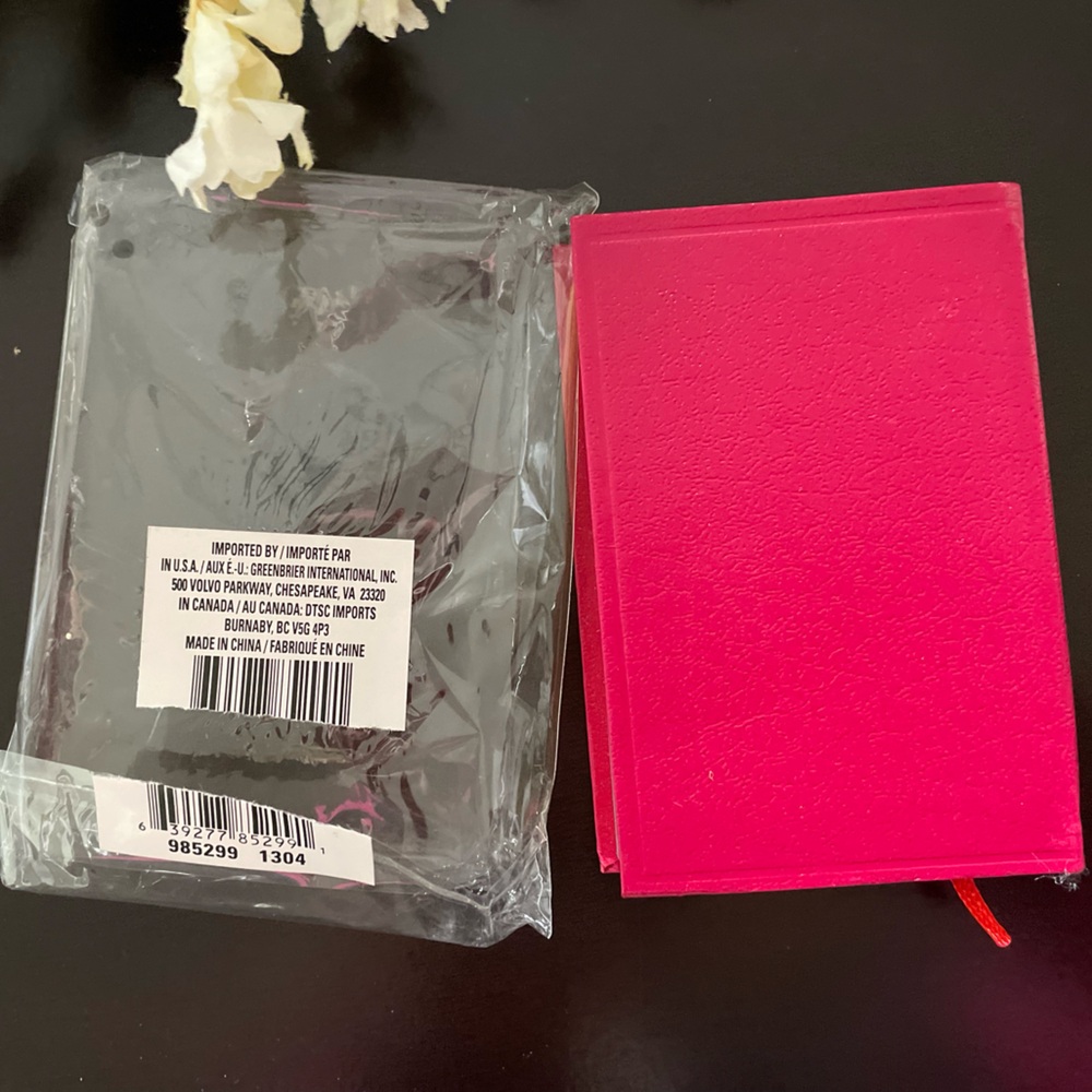 Mini Holy New Testament KJV Pocket Bible new bright red gold trim with leaf - Picture 6 of 7